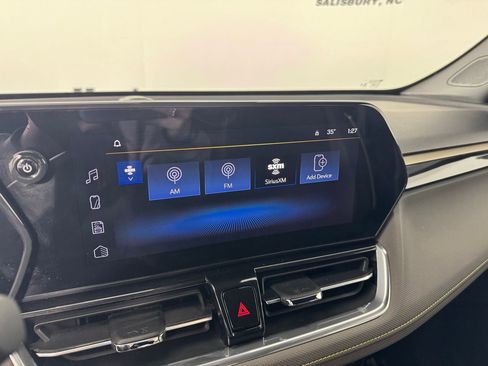 Used 2024 Chevrolet TrailBlazer ACTIV w/ Driver Confidence Package image 14