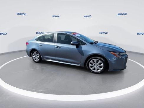 Used 2023 Toyota Corolla LE image 9