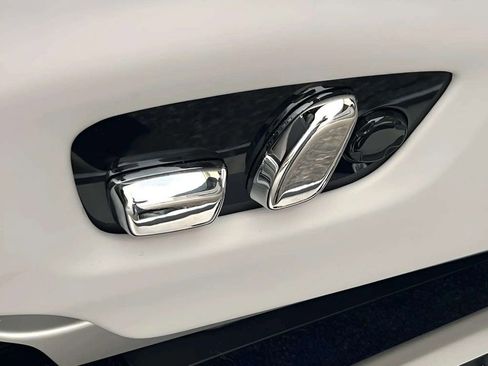 Used 2024 Rolls-Royce Spectre w/ Spectre Launch Package image 17