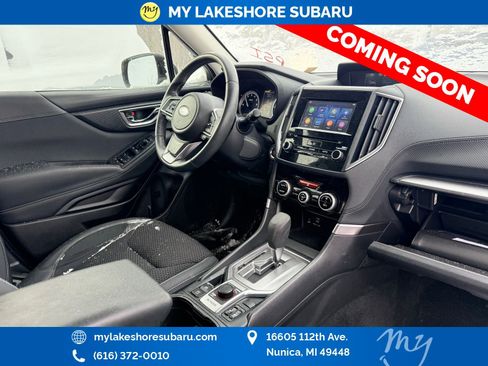 Used 2023 Subaru Forester Premium image 15