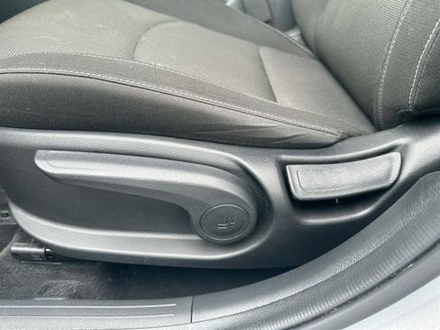 Certified 2023 Kia Forte LXS FWD image 16