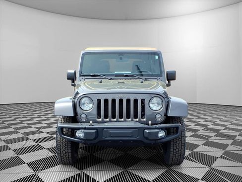 Used 2018 Jeep Wrangler Unlimited Sport AWD/4WD image 2