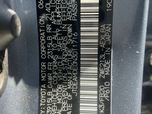 Used 2022 Toyota Corolla LE FWD image 18