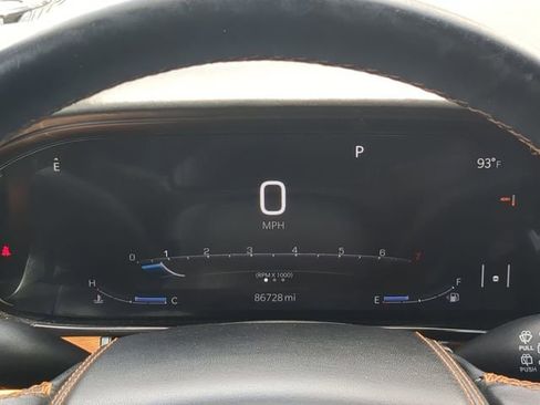 Used 2022 Jeep Grand Wagoneer Series III w/ Rear Seat Video Group 1 AWD/4WD image 35