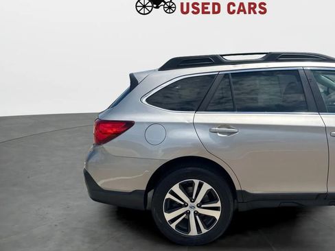 Used 2019 Subaru Outback 2.5i Limited image 8