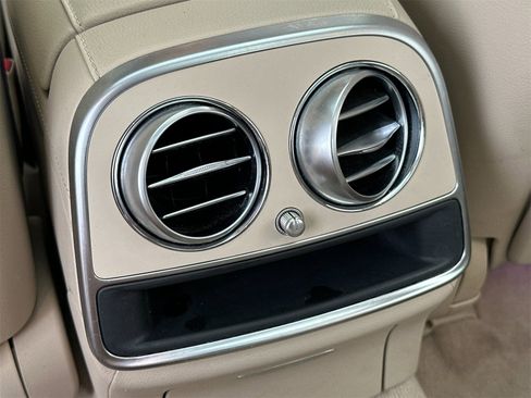 Used 2014 Mercedes-Benz S 550 Sedan image 13