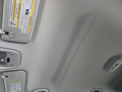 New 2026 Chevrolet Trax LS w/ LS Convenience Package FWD image 27