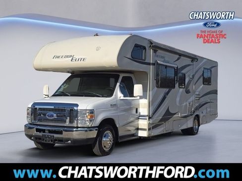 Used 2014 Ford E-450 and Econoline 450 Super Duty w/ Motorhome Prep Package image 1