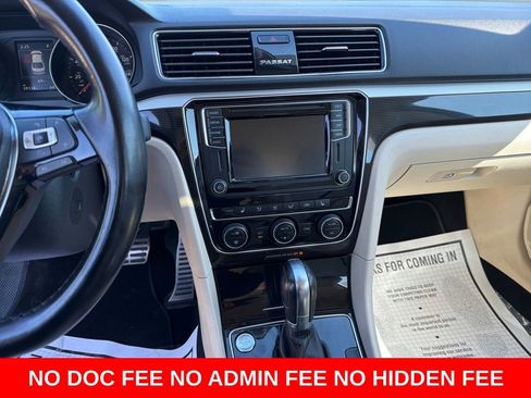 Used 2019 Volkswagen Passat 2.0T SE R-Line FWD image 16