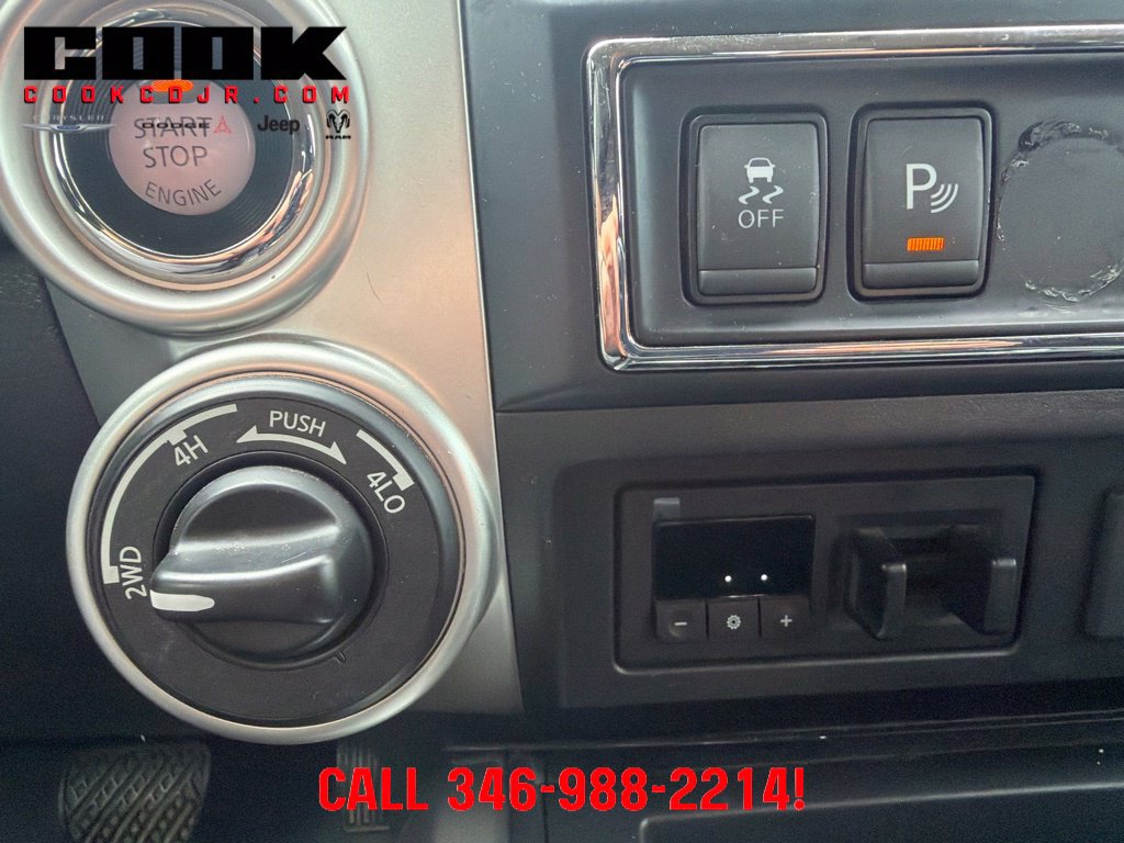 Used 2018 Nissan Titan PRO-4X w/ Pro-4x Utility Package AWD/4WD image 17