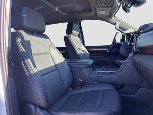 Used 2025 GMC Sierra 2500 Denali w/ Denali Reserve Package image 22
