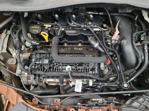 Used 2017 Ford Escape SE FWD image 30