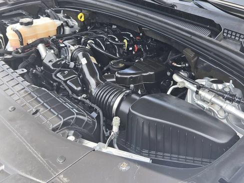 Used 2022 Jeep Grand Cherokee L Limited RWD image 12