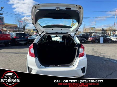 Used 2015 Honda Fit LX image 29