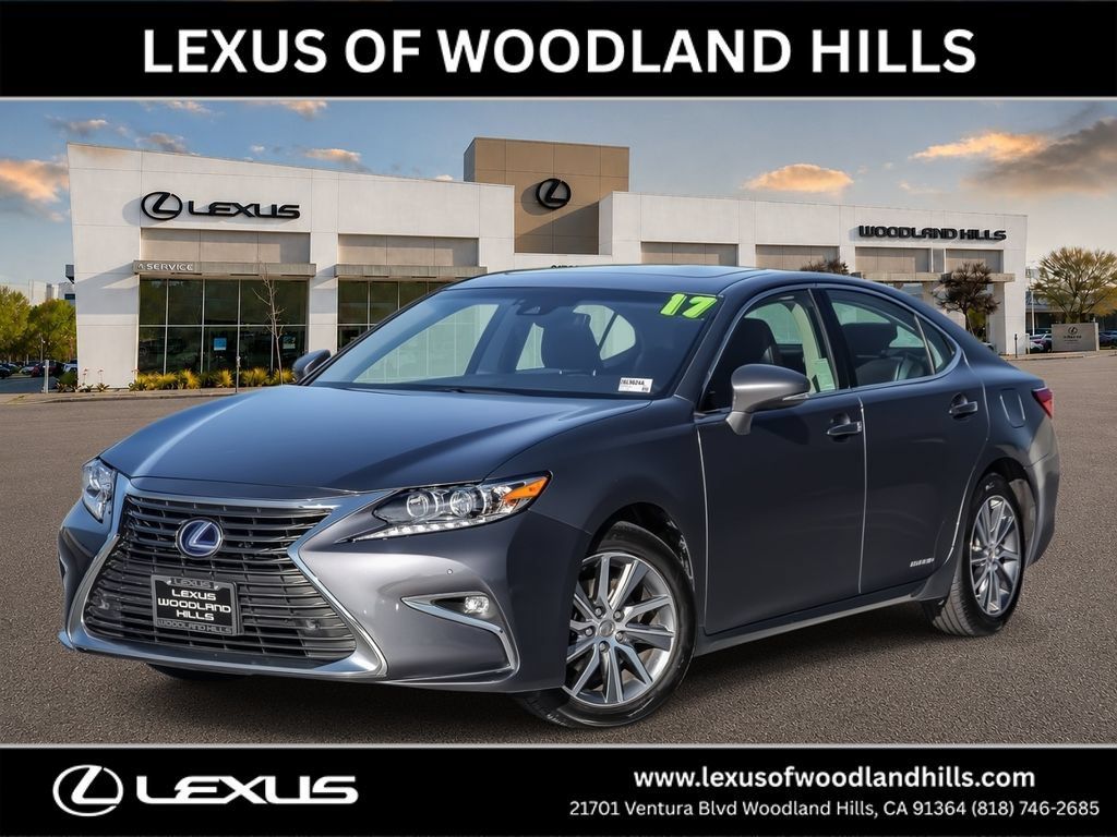 Used 2017 Lexus ES 300h w/ Luxury Package FWD image 1