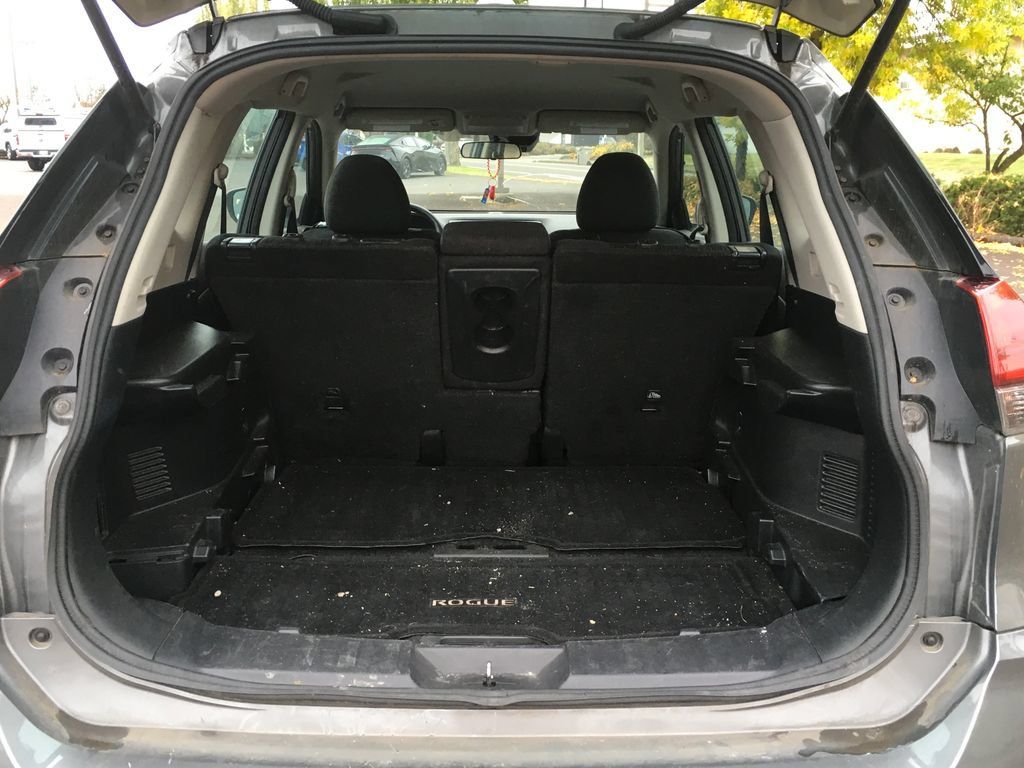 Used 2020 Nissan Rogue S AWD/4WD image 6