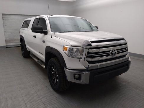 Used 2016 Toyota Tundra SR5 w/ SR5 Upgrade Package RWD image 13