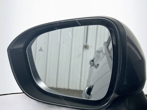 Used 2026 Nissan Rogue SV FWD image 16