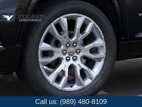 New 2026 GMC Acadia Denali w/ Super Cruise Package AWD/4WD image 9