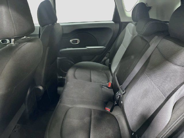 Used 2017 Kia Soul + FWD image 19