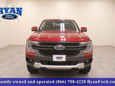 Used 2025 Ford Ranger Lariat w/ Trailer Tow Package image 9