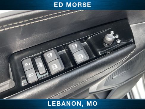Used 2024 Jeep Wagoneer L Series II w/ Flexible Seating Group AWD/4WD image 22