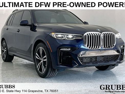 Used 2022 BMW X7 xDrive40i w/ M Sport Package AWD/4WD image 1