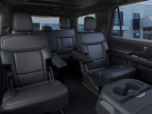 New 2026 Ford Expedition Platinum AWD/4WD image 11