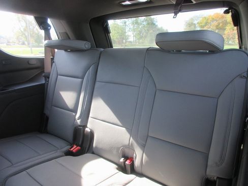 New 2026 GMC Yukon Elevation w/ Elevation Premium Package image 15