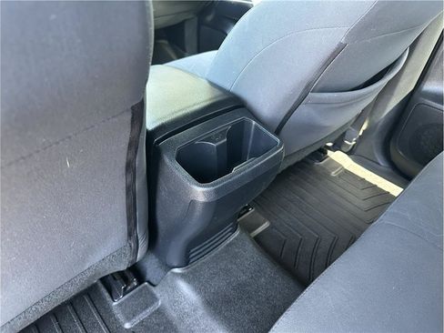 Used 2019 Toyota Tacoma TRD Off-Road AWD/4WD image 17