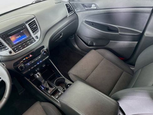 Used 2017 Hyundai Tucson Sport w/ Cargo Package AWD/4WD image 27