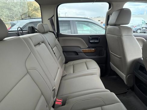 Used 2018 GMC Sierra 1500 SLT w/ SLT Premium Package AWD/4WD image 4