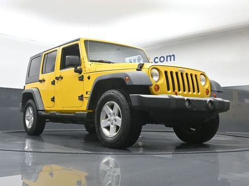 Used 2008 Jeep Wrangler X image 25