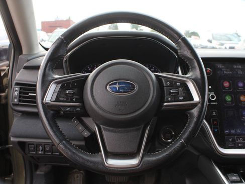 Used 2021 Subaru Outback Premium AWD/4WD image 10