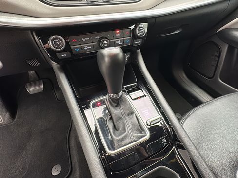 Used 2025 Jeep Compass Limited AWD/4WD image 20