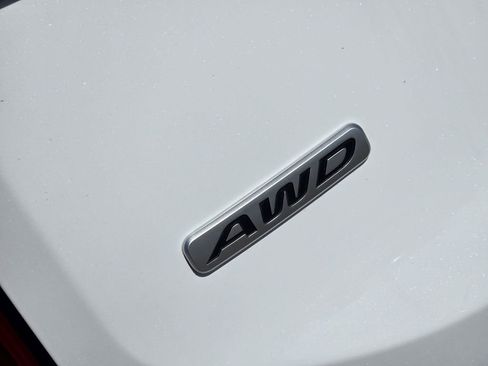 Certified 2022 Kia Telluride SX w/ SX Prestige Package image 9