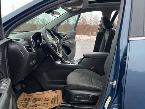 Used 2024 Chevrolet Equinox LT image 14