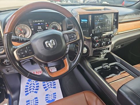 Used 2022 RAM 1500 Limited w/ Body Color Bumper Group image 12