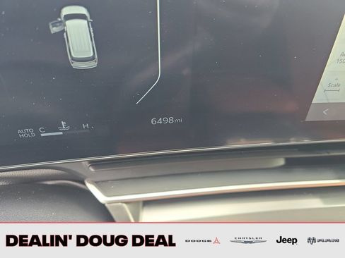 Used 2025 Kia Carnival SX FWD image 17