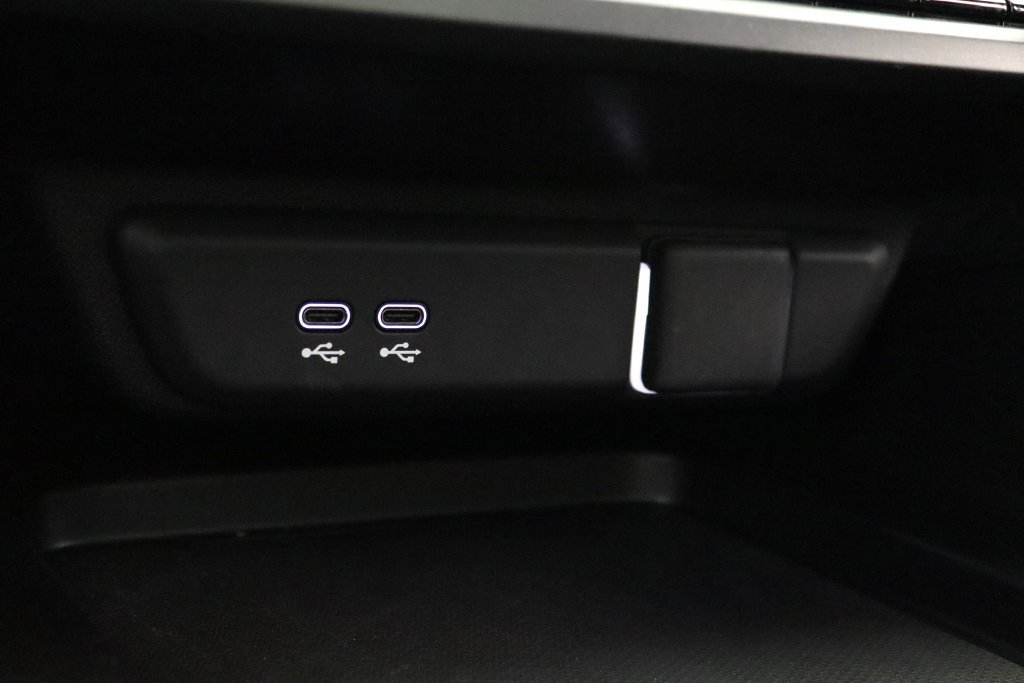 Certified 2024 Acura ZDX A-Spec AWD/4WD image 23