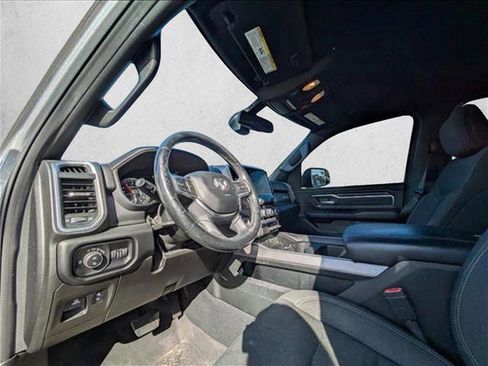 Used 2019 RAM 1500 Big Horn RWD image 13