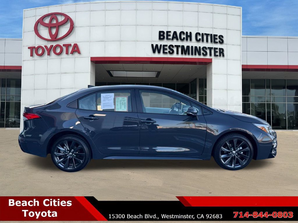 Certified 2026 Toyota Corolla SE w/ SE Package FWD image 11