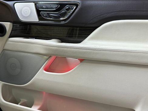 Used 2021 Lincoln Navigator Black Label image 55