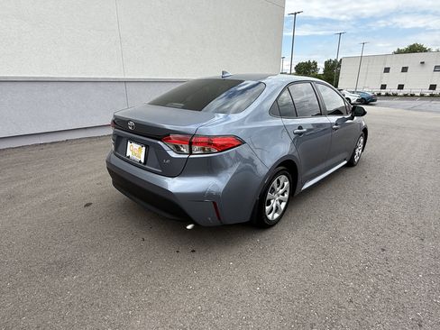 Certified 2025 Toyota Corolla LE FWD image 22