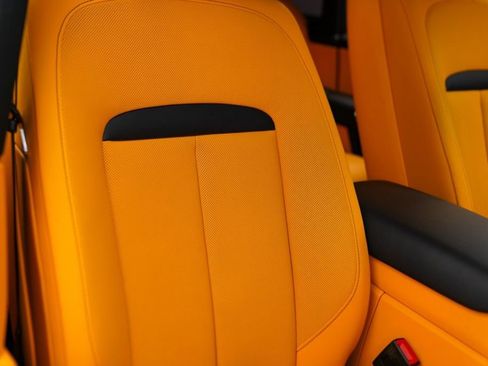 Certified 2024 Rolls-Royce Cullinan Black Badge w/ Driver's Package image 75