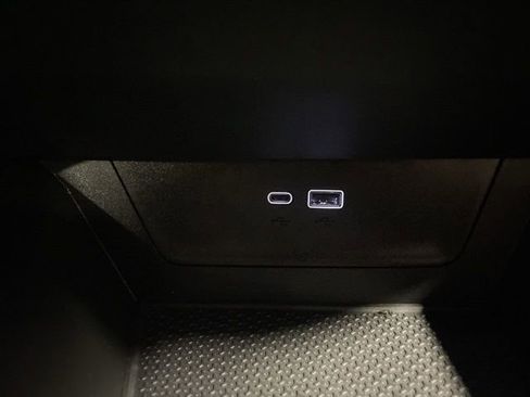 Used 2025 Chevrolet Equinox LT image 21