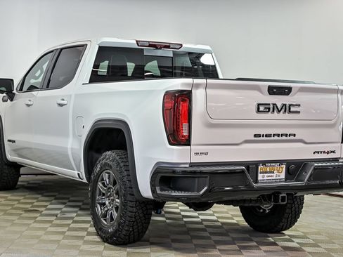 New 2026 GMC Sierra 1500 AT4X w/ LPO, Black Badging Package AWD/4WD image 4