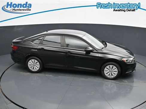 Used 2019 Volkswagen Jetta S FWD image 32
