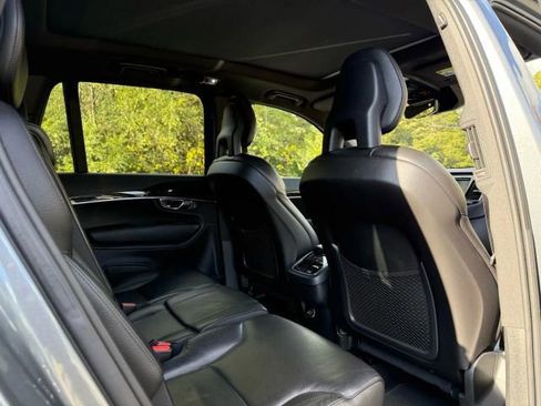Used 2018 Volvo XC90 T6 Momentum w/ Convenience Package image 28