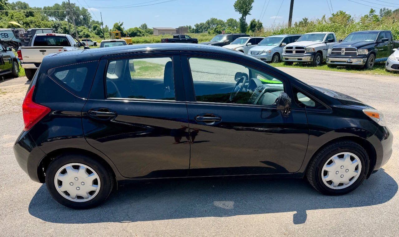 Used 2014 Nissan Versa Note SV FWD image 3